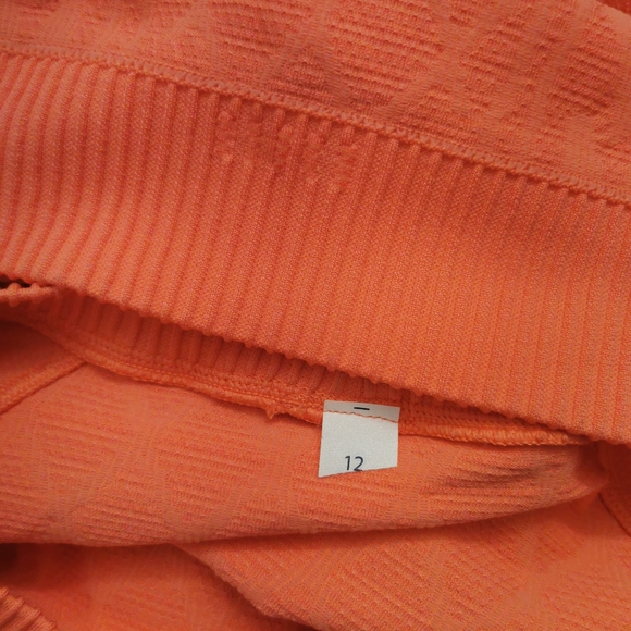 Lululemon rest less pullover - Picture 7 of 12